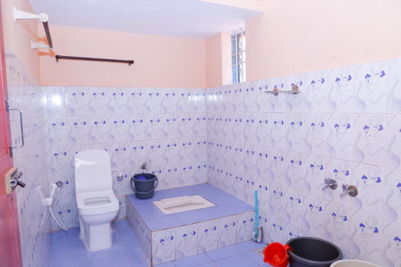 Giri'S Homestay Madikeri Bagian luar foto